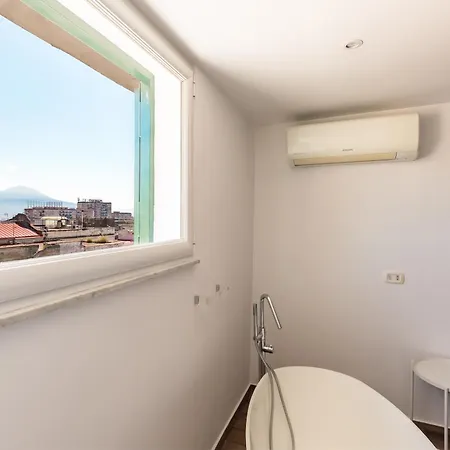 شقة Viewsuvio Terrace At Historical Center By Napoliapartments *