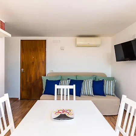 Viewsuvio Terrace At Historical Center By Napoliapartments شقة *